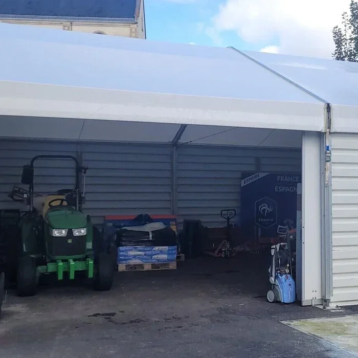 Atelier et espace de stockage